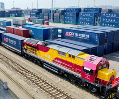 中欧班列：驶向互联互通新征程